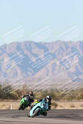 media/Dec-07-2025-CVMA (Sun) [[3e7d2de5dc]]/Race 16-Formula Middleweight/